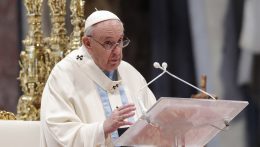 Ferenc pápa szerint elítélendő az ideológiai gyarmatosítás