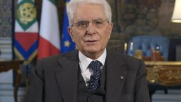 80 évesen újra elnöknek választották Sergio Mattarellát