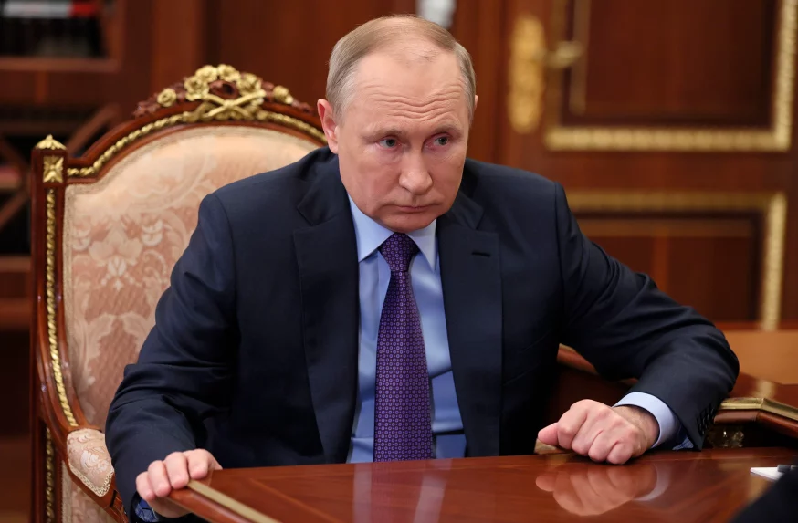 Putyinon múlik átlépi-e azt a vörös vonalat