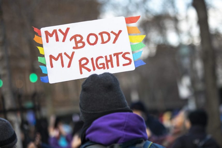 Korlátoznák a transznemű állampolgárok nemváltoztatását a parlamentben