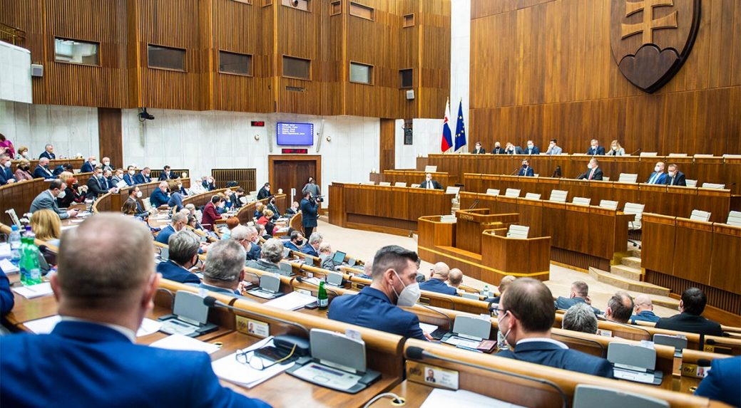 Az igazságügyi refromról tárgyal a parlament