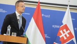 Magyarországon keresztül az Unió nem szállíthat fegyvereket Ukrajnának