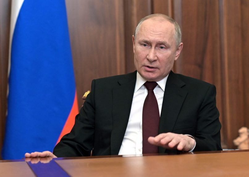 Vlagyimir Putyin elismerte a lázadó ukrán régiók függetlenségét