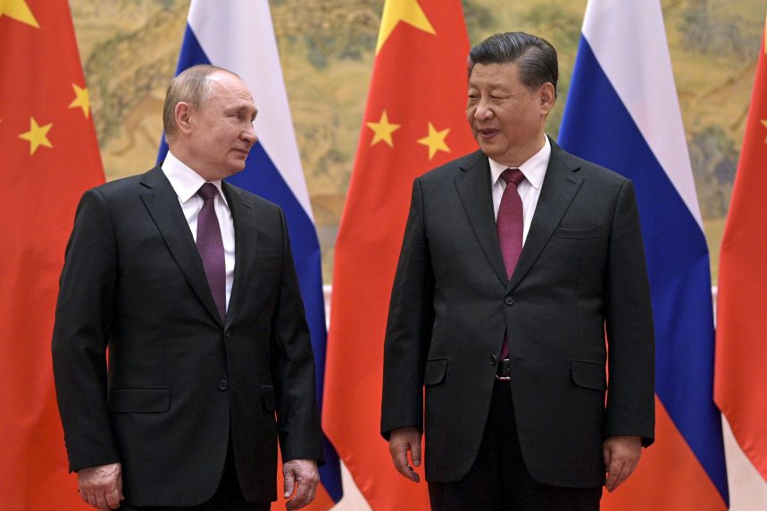 Kína vasárnap támogatásáról biztosította Oroszországot