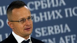 Szijjártó Péter: nem igaz, hogy Magyarország blokkolna bármilyen Oroszország elleni szankciót