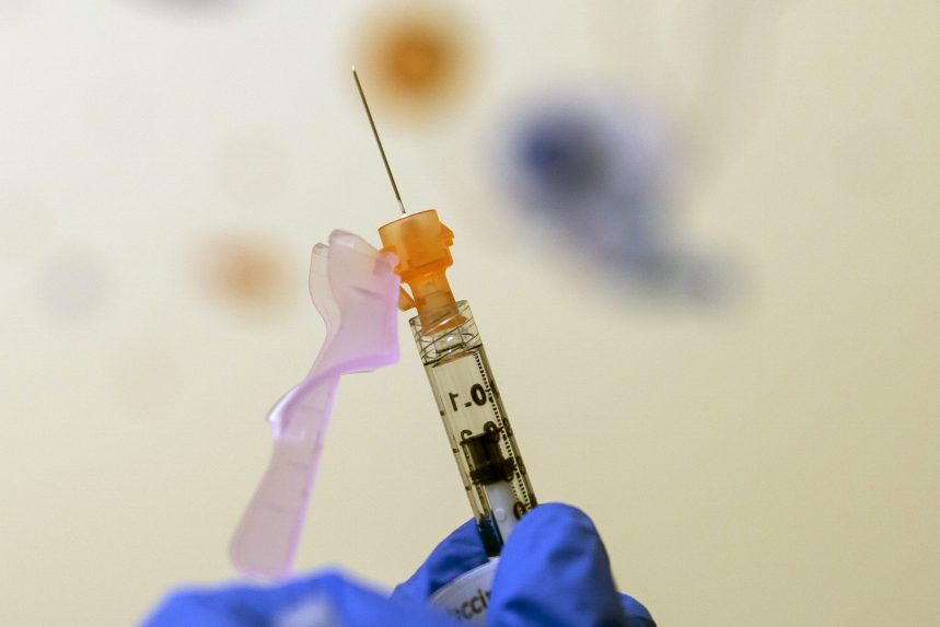 Új koronavírus elleni vakcinát fejlesztett ki a spanyol Hipra gyógyszercég