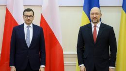 Lengyelország fegyverekkel segíti Ukrajnát