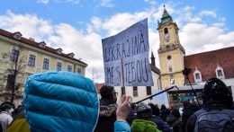 400 Szlovákiában élő orosz petícióban ítélte el Ukrajna orosz megszállását