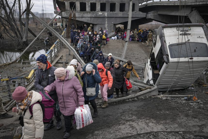 Nem lehet a humanitárius folyosókon keresztül kimenekíteni az embereket