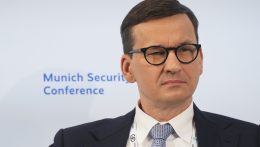 A szénimportra vezetne be embargót a lengyel kormányfő