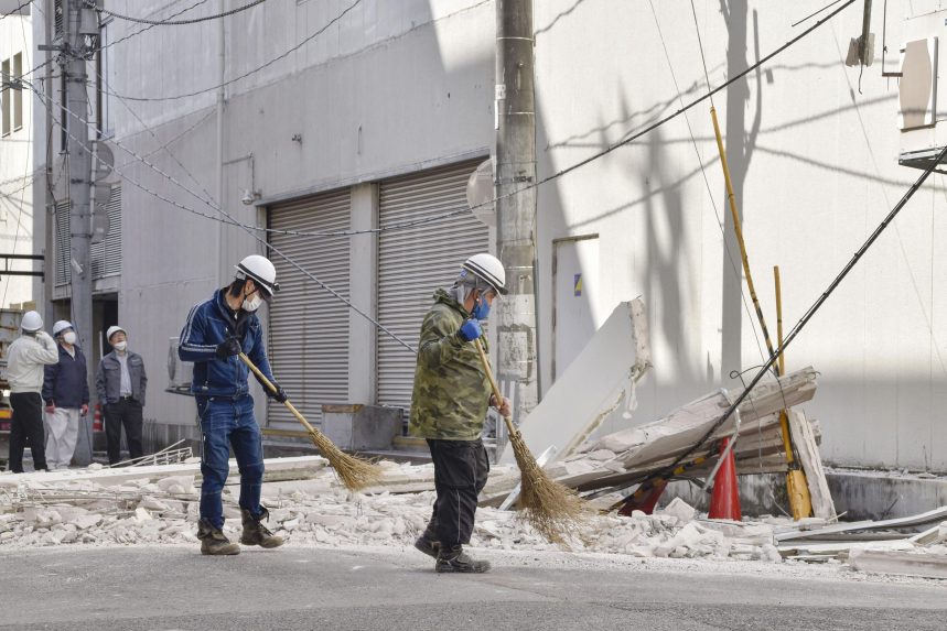 7,4-es erősségű földrengés pusztított Japánban, többen meghaltak