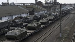 Szünetel a gyártás egy harckocsikat összeállító üzemben Oroszországban