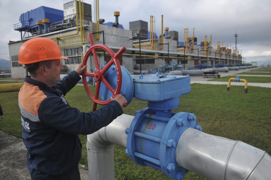 Ha nem lesznek visszaigazolások a rubelben történő fizetésről, akkor április 1-jétől leállhat a gázszállítás