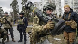Washington újabb fegyverszállítmányt küld Ukrajnának az amerikai készletekből