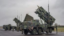 Lengyelország újabb Patriot-rakétaütegeket szerez be