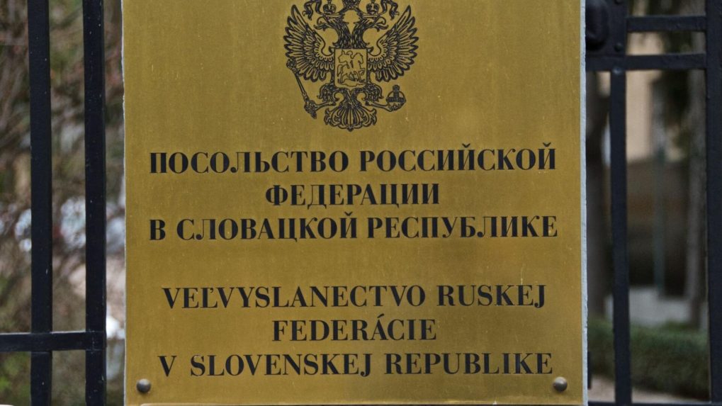 Szlovákia kiutasította az orosz nagykövetség egyik munkatársát