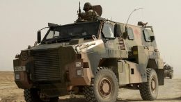 Ausztrália páncélozott járművekkel támogatja az ukránokat