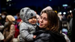 Már 250 ukrán menekült tartózkodik Érsekújvárban
