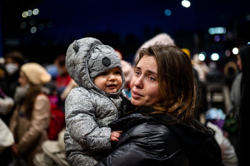 Már 250 ukrán menekült tartózkodik Érsekújvárban