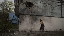 Zelenszkij: minden fontos infrastruktúrát leromboltak Szeverodonyeckben