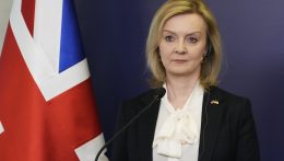 Brit külügyminiszter: nincs jogérvénye a donyecki orosz bíróság által két brit állampolgárra kirótt halálos ítéletnek