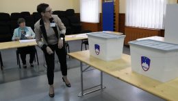 Parlamenti választás zajlik Szlovéniában – Jansa ismét kormányt alakíthat