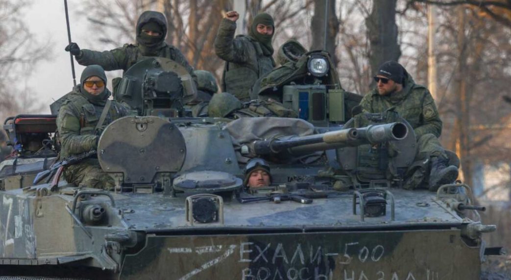 Ukrajna ellentámadásokat indított éjszaka, visszafoglaltak egy várost is az oroszoktól