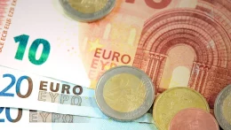 Kétszámjegyű az infláció az euróövezetben