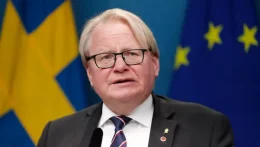 Svéd miniszter: a NATO-csatlakozás megerősítené az északi régió védelmi képességeit