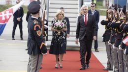 A külügyminiszter a kíváló szlovák-amerikai kapcsolatokról beszélt a First Lady látogatása kapcsán