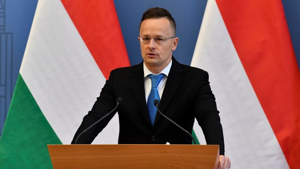 Szijjártó Ungváron Kulebával Orbán és Zelenszkij találkozóját készíti elő