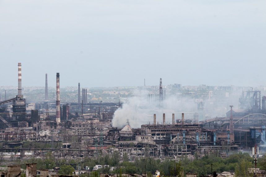 Nem adják meg magukat a mariupoli Azovsztal gyár ukrán harcosai