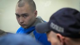 Életfogytiglan várhat a háborús bűnnel vádolt orosz katonára