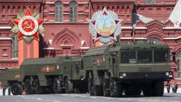 Szimulált nukleáris rakétacsapásokat gyakorolt az orosz haderő Kalinyingrádban