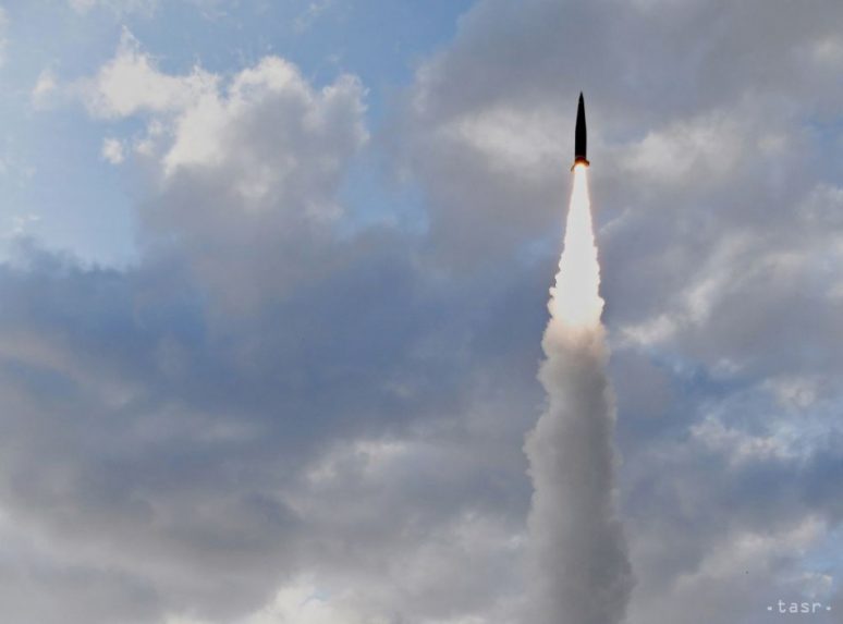 Putyin fenyegetésének ellenére a britek is adnak nagy hatótávolságú rakétarendszereket Ukrajnának