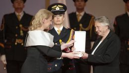 Állami kitüntetéseket adott át Zuzana Čaputová