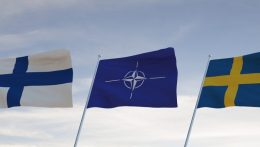 Miért késlelteti  Magyarország a svéd és finn NATO-csatlakozást?