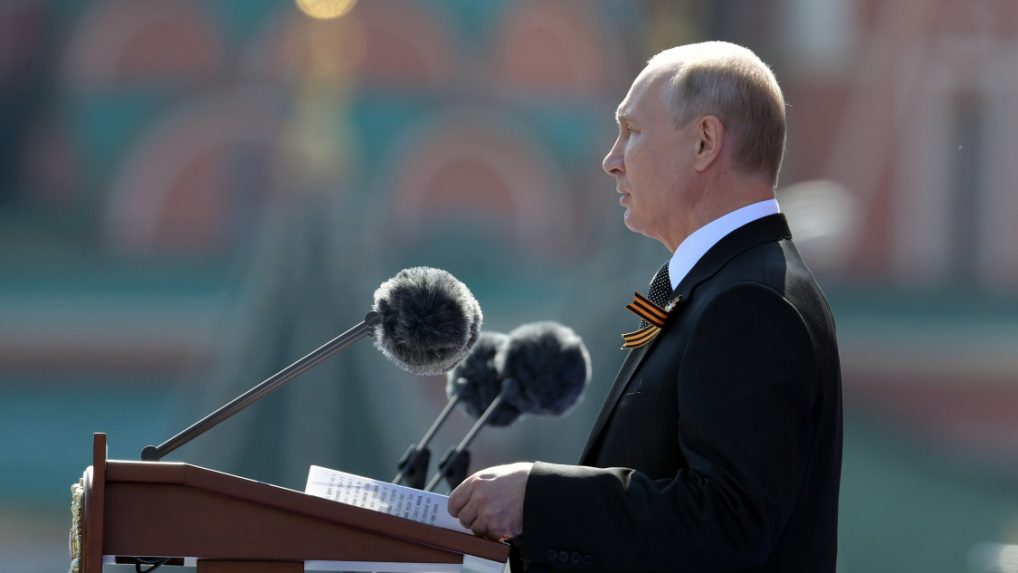 Putyin a 2. világháborús harcokat az ukrajnai invázióhoz hasonlította