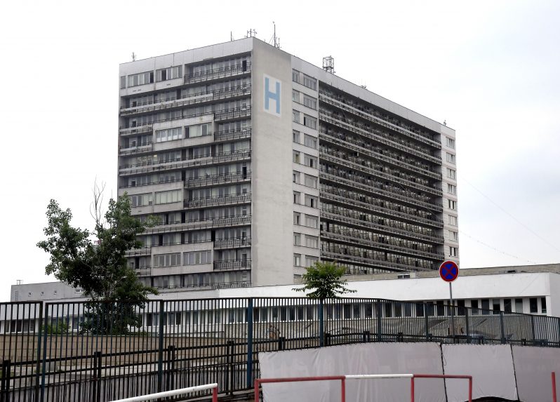 A Pozsonyi Egyetemi Kórházban ismét tilos a látogatás