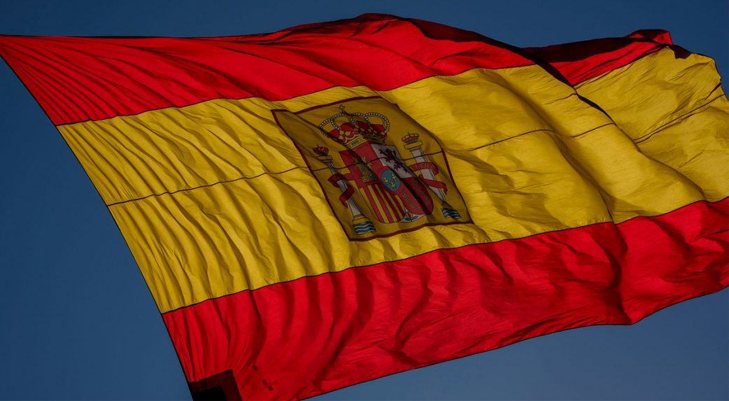 A spanyol parlament elutasította a kormányfő elleni bizalmatlansági indítványt