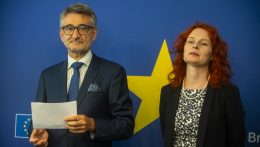Közel 400 millió euró érkezik Szlovákia számlájára Brüsszelből