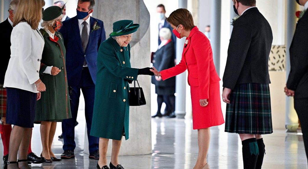 Skócia miniszterelnökével találkozott a királynő