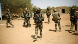 Több mint 130 civil vesztette életét a hétvégén a nyugat-afrikai Mali városaiban