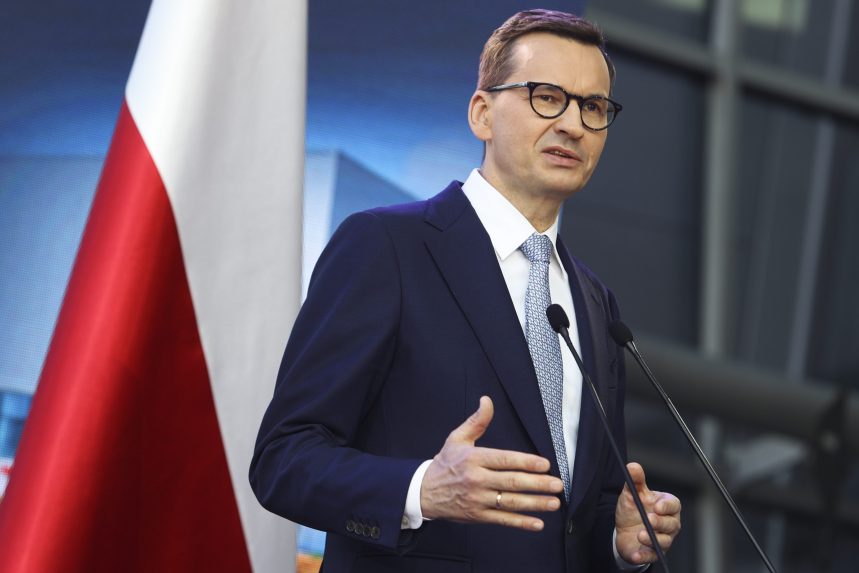 Lengyelország beszünteti a fegyverszállítást Ukrajnának