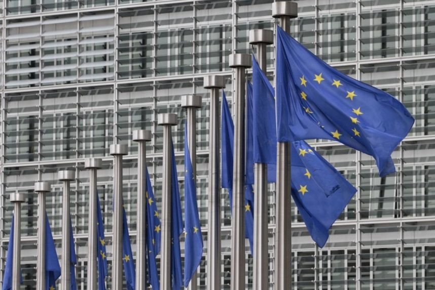 Jóváhagyták a nyolcadik EU-s szankciócsomagot