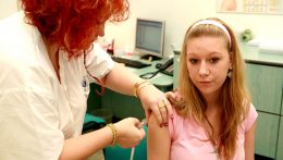 Májusban megnőtt az érdeklődés a humán papillomavírus elleni védőoltás iránt