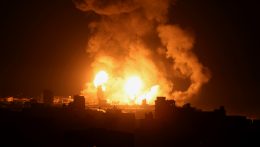 Az izraeli hadsereg reggel csapásokat mért a Gázai övezetre
