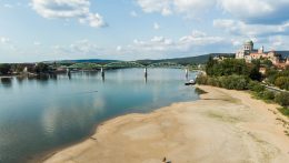 A kánikula miatt különösen alacsony a Duna vízszintje
