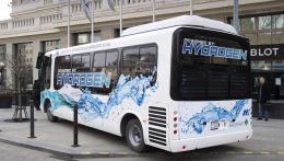 Hidrogénhajtású autóbuszok fognak közlekedni a Nagyszombati kerületben