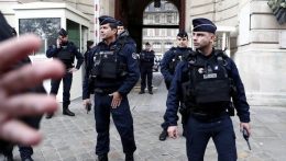 Lelőttek egy férfit rendőrök igazoltatás közben Franciaországban